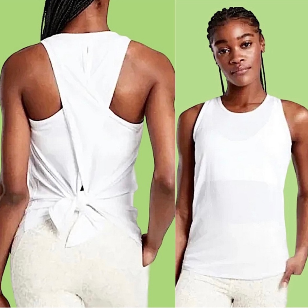 - Athleta S Essence White Tie Back Tank! EUC!